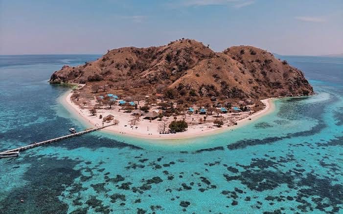 Kanawa Island